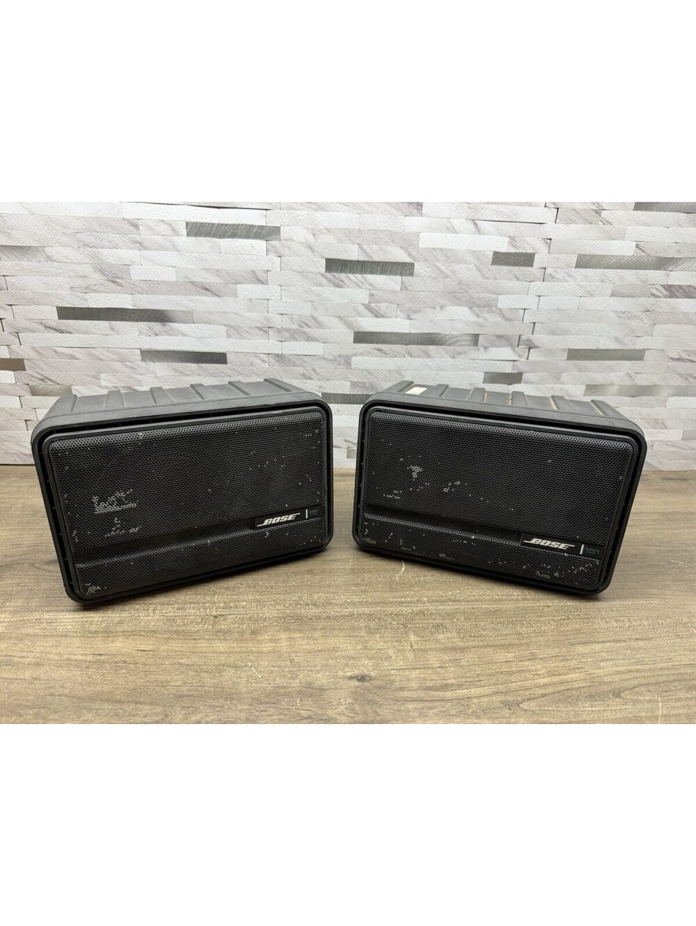 Bose 151 Indoor/Outdoor Environmental Speakers Black Weatherproof Stereo Pair